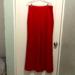 Elegant red pant. Perfect for the holidays.